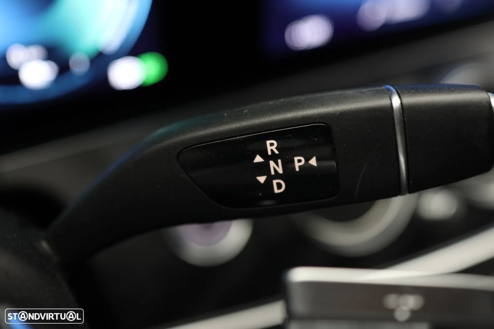 Mercedes-Benz E 300 de Avantgarde - 13