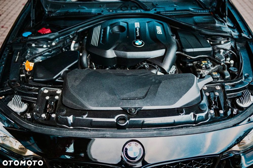 BMW Seria 4 430i Gran Coupe xDrive Luxury Line - 37