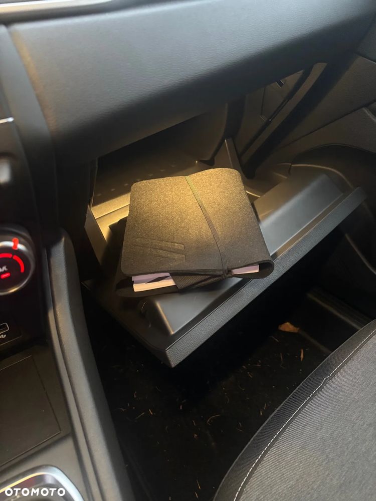 Renault Captur TCe 90 BUSINESS EDITION - 3