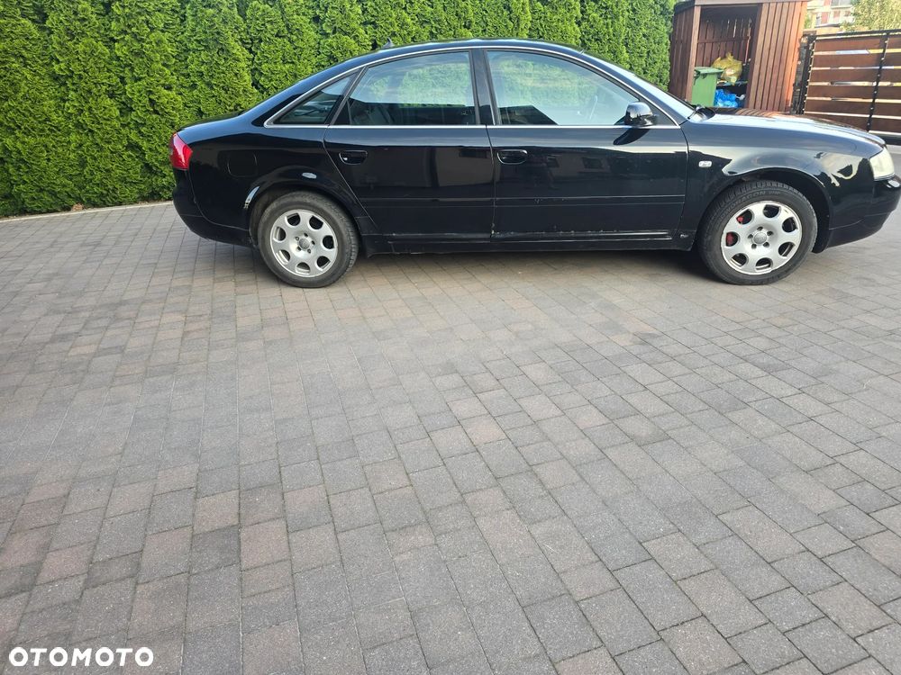Audi A6 Limousine 2.4 - 2