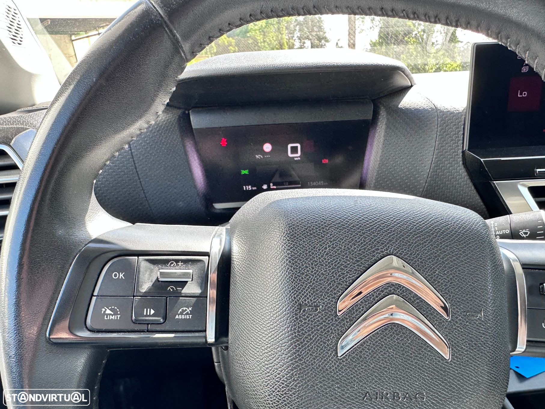 Citroën C4 1.2 PureTech Shine - 34