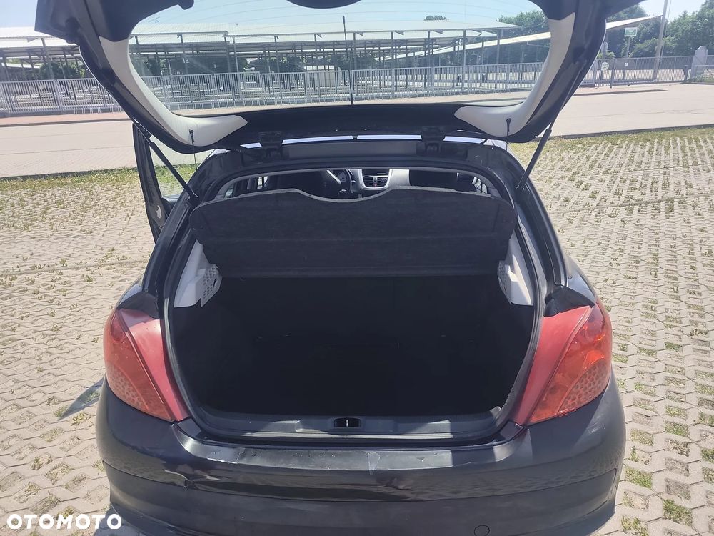Peugeot 207 1.6 HDi 16V Trendy - 7