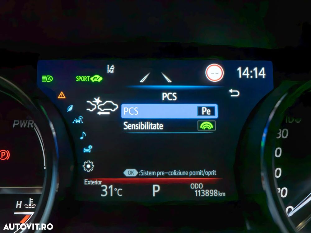 Toyota Camry 2.5 Dynamic - 40