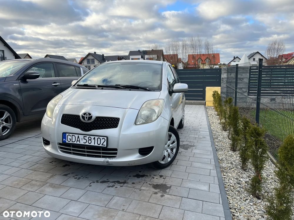 Toyota Yaris 1.4 D-4D Prestige - 1