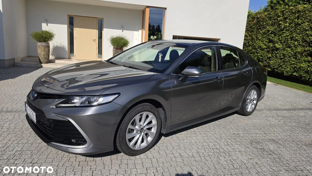 Toyota Camry 2.5 Hybrid Comfort CVT - 3