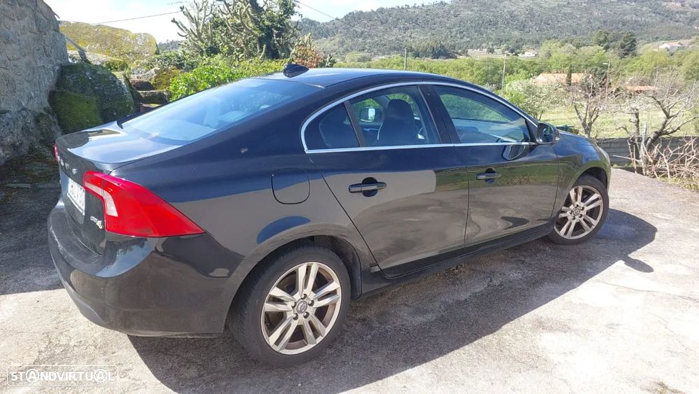 Volvo S60 1.6 D2 Drive Kinetic Start/Stop - 2