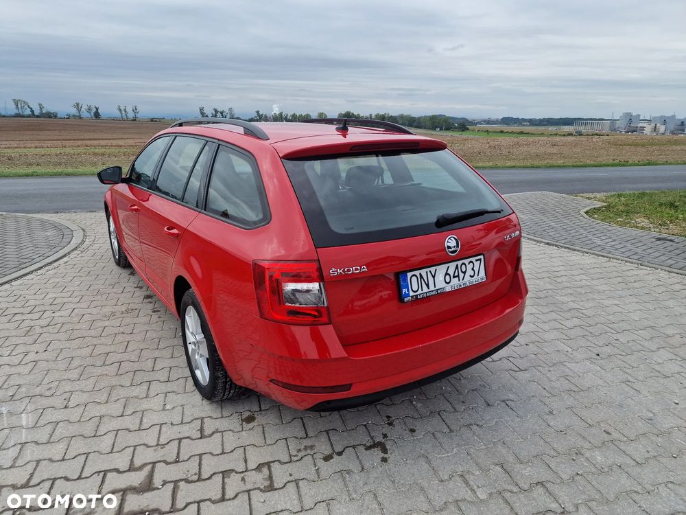 Skoda Octavia Combi 1.6 TDI Premium Edition - 15
