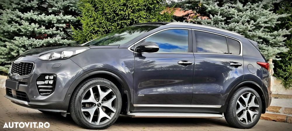 Kia Sportage 2.0 CRDI 4WD Automatik Dream-Team Edition - 10