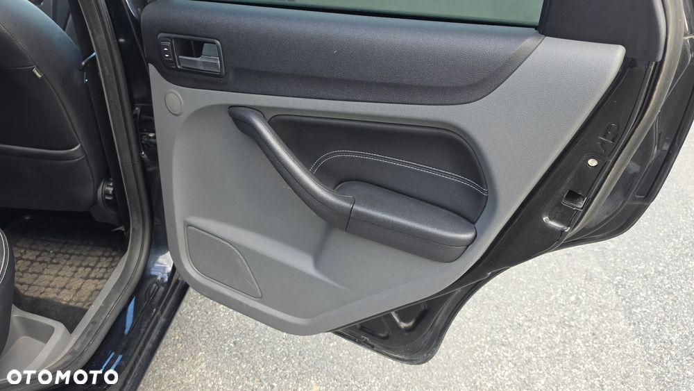 Ford Focus 2.0 Sport - 9