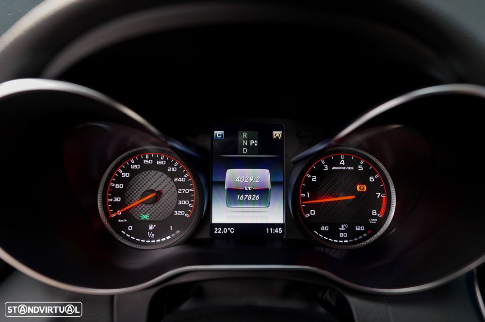 Mercedes-Benz C 63 AMG S - 21