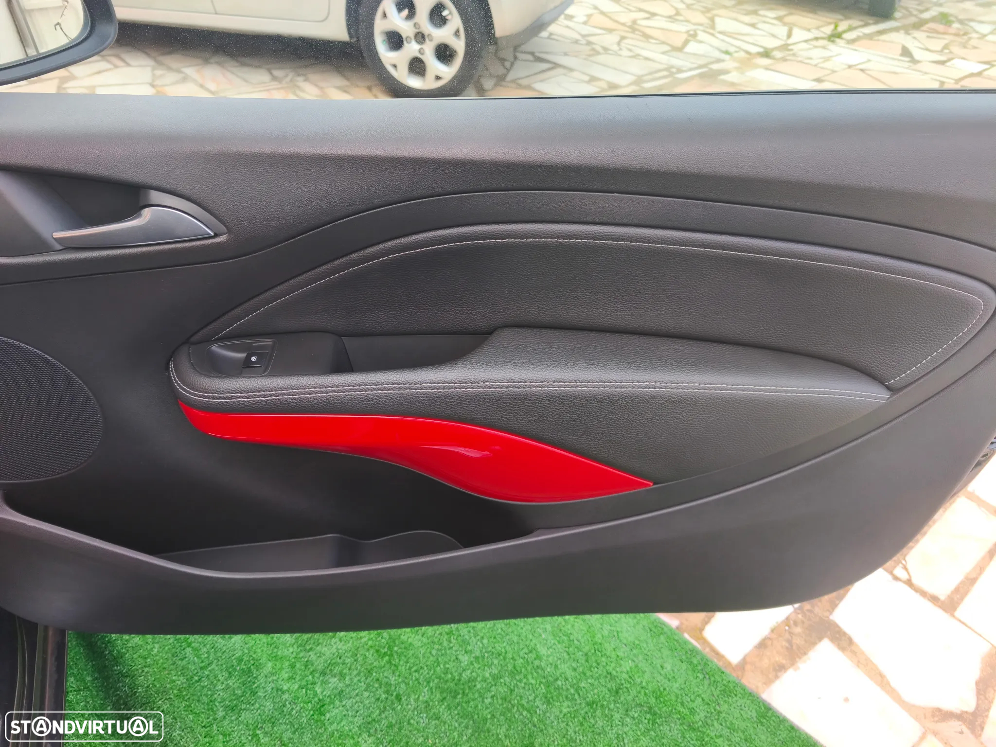 Opel Adam 1.2 ecoFLEX S&S Black Link - 15