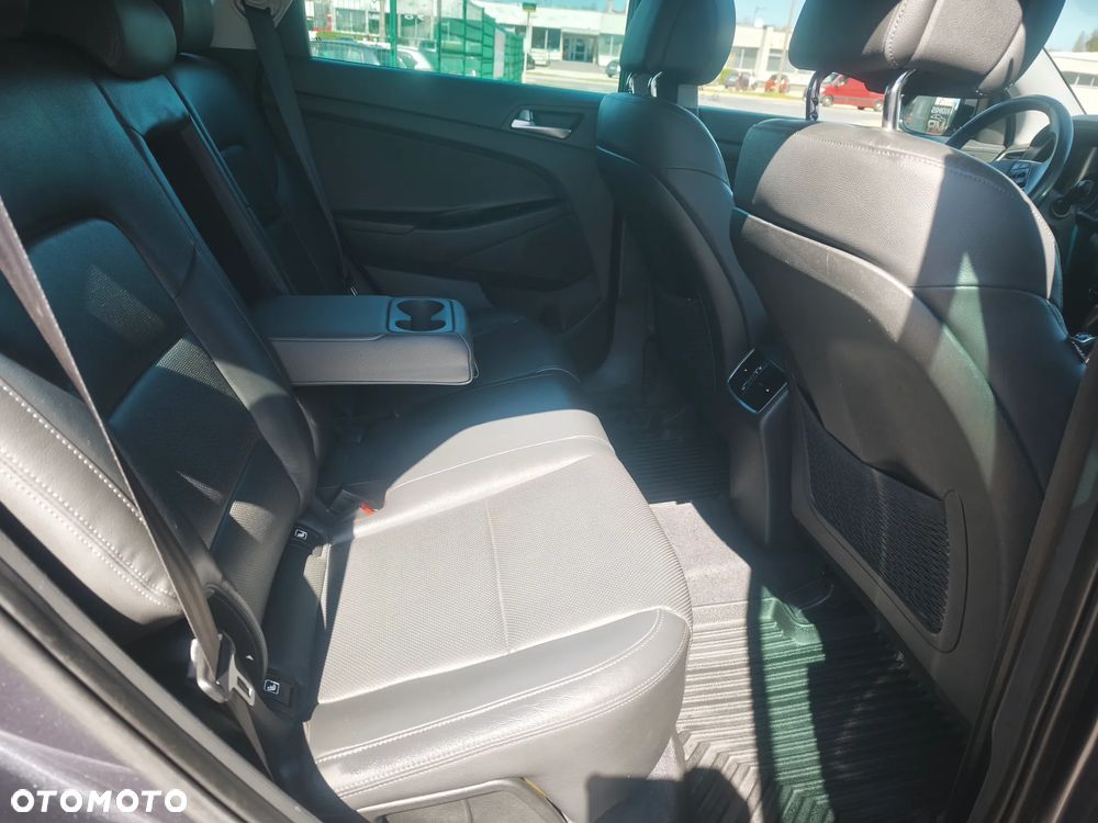 Hyundai Tucson 1.6 GDi 2WD Premium - 22