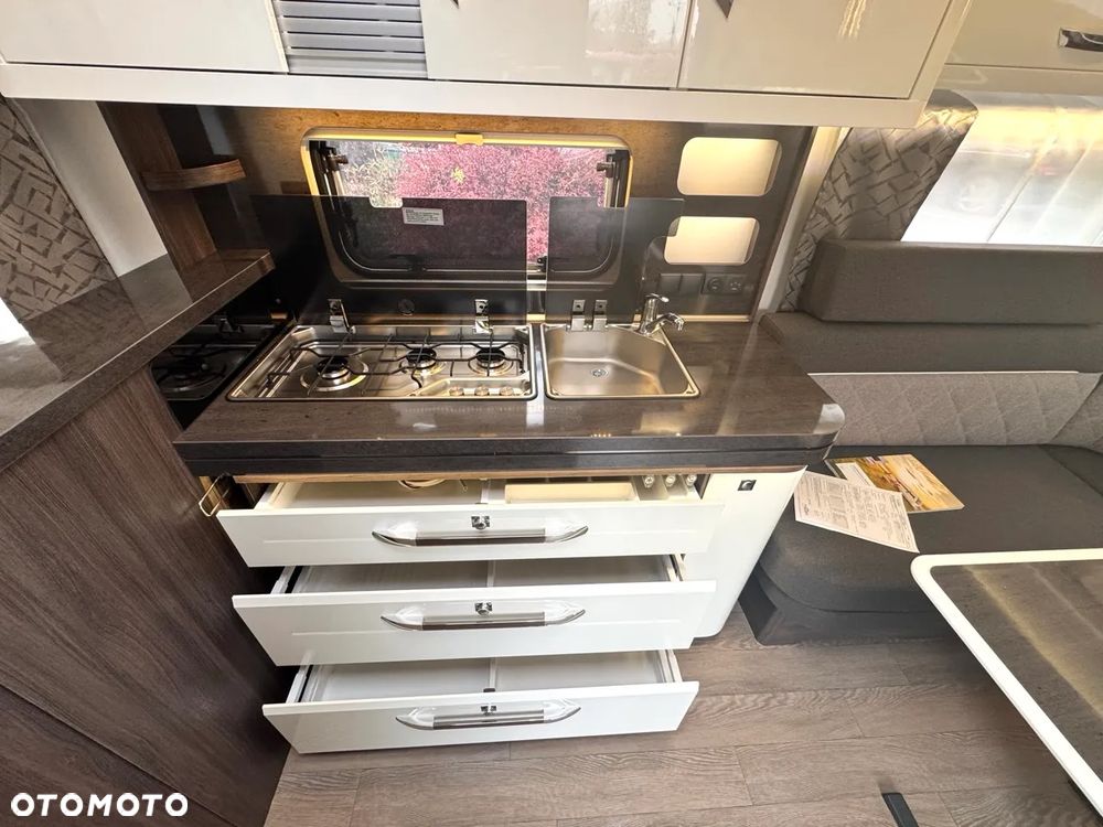 Hobby 720 KWFu Prestige - 17