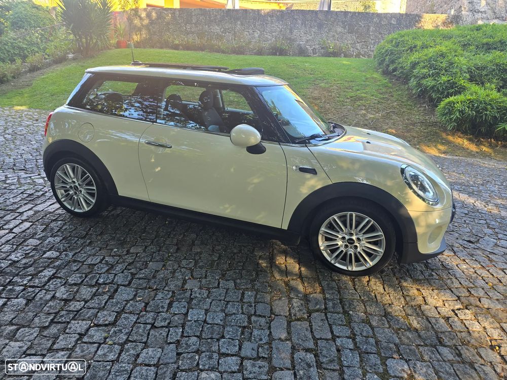 MINI 3 Portas Cooper D - 13