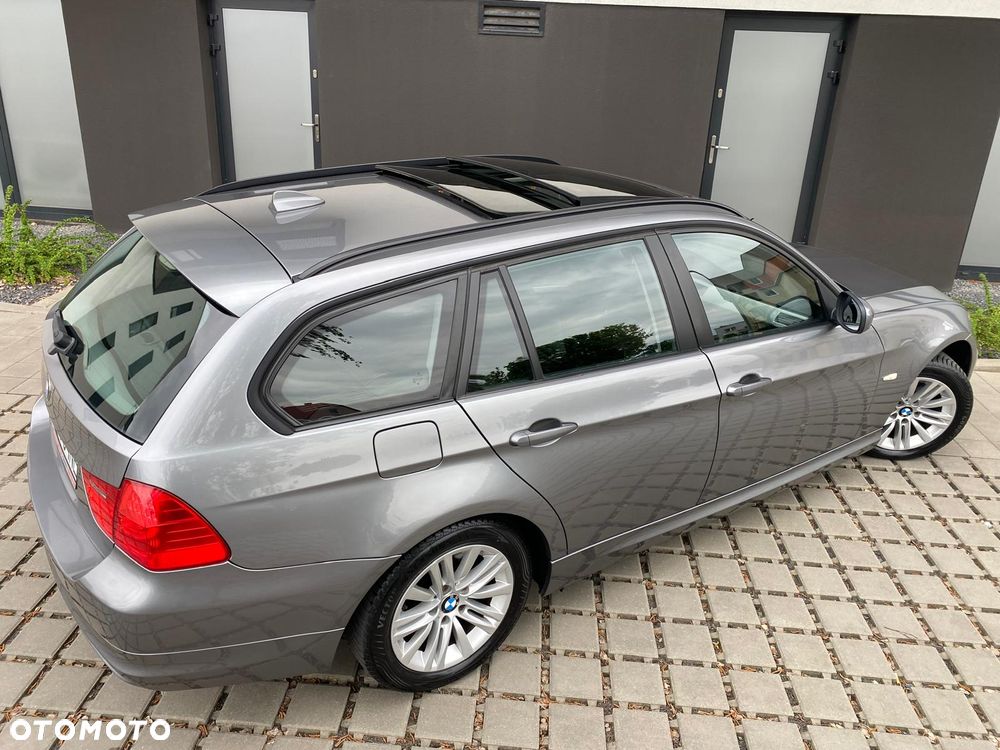 BMW Seria 3 318i Edition Exclusive - 8