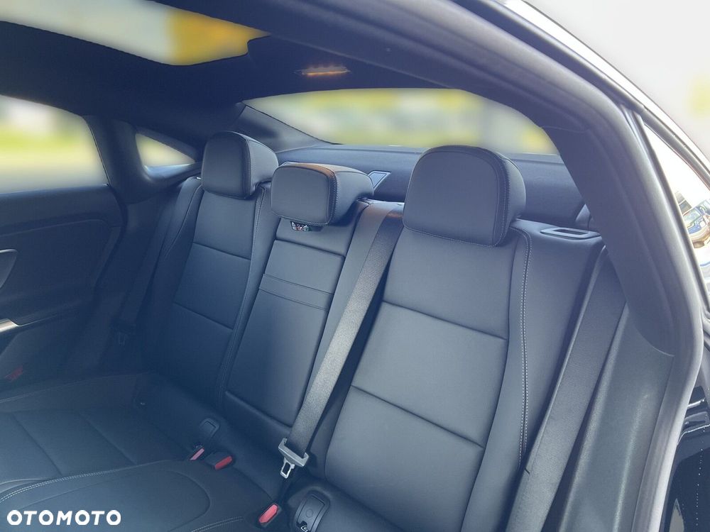 Mercedes-Benz CLA 200 mHEV 8G-DCT - 18