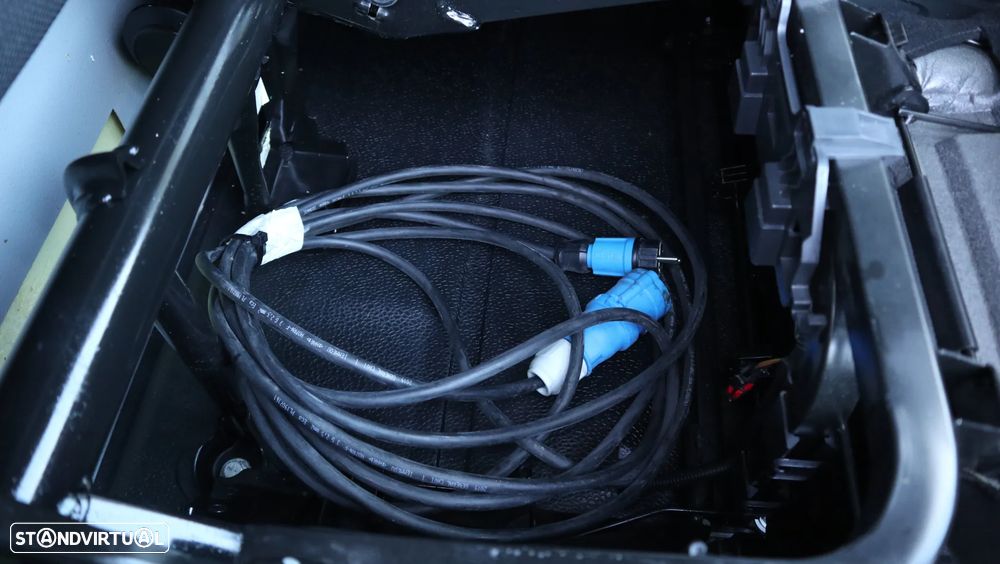 Renault Master 2.3 dci L1H1 135 - Frio Negativo Xarios 300 - 19