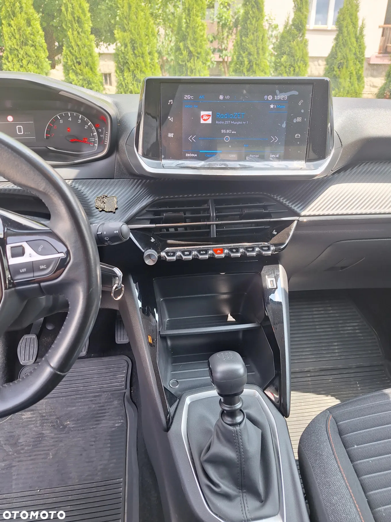 Peugeot 2008 1.2 PureTech Active S&S - 6