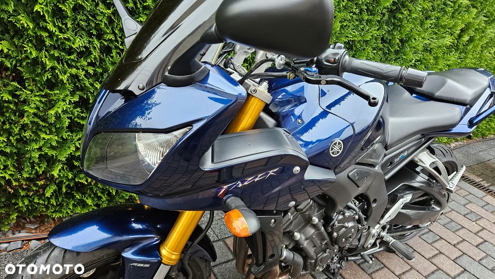 Yamaha FZ - 24