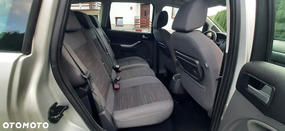 Ford C-MAX - 30