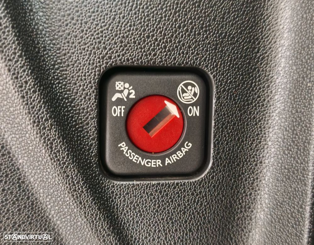 Citroën C3 1.2 PureTech Feel Pack - 24