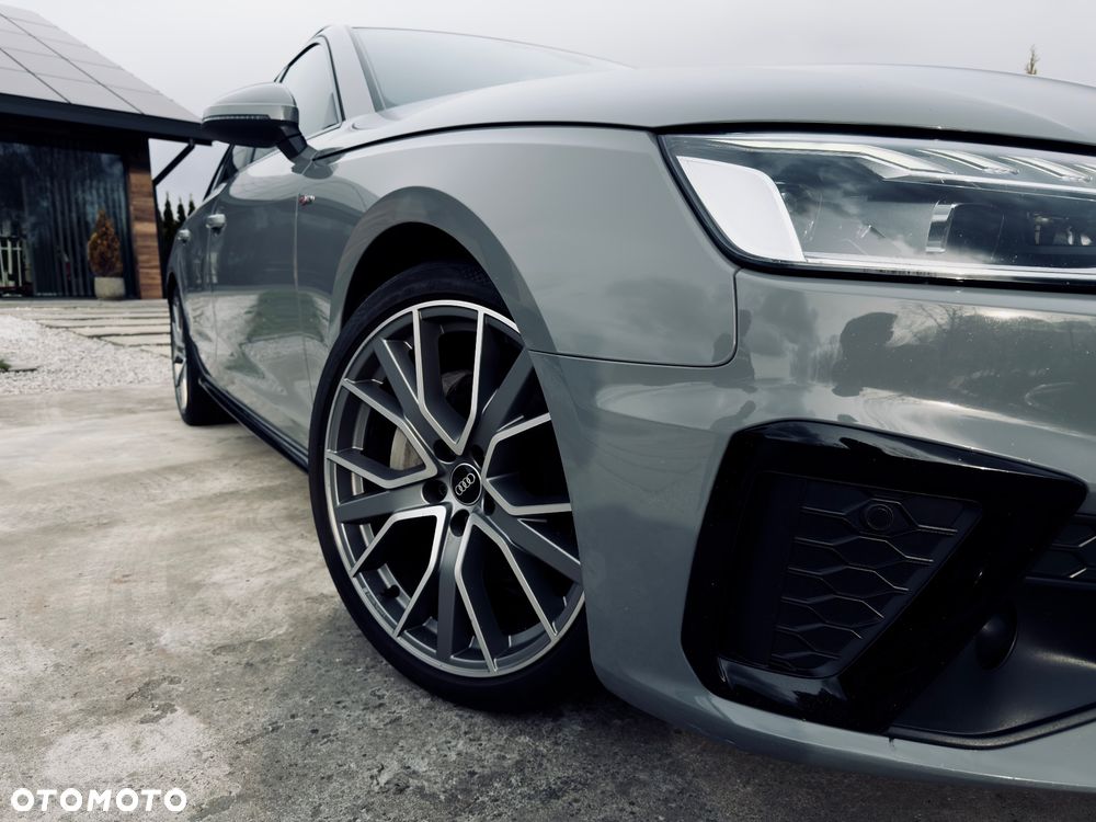 Audi A4 Avant 40 TDI quattro S tronic S line - 10