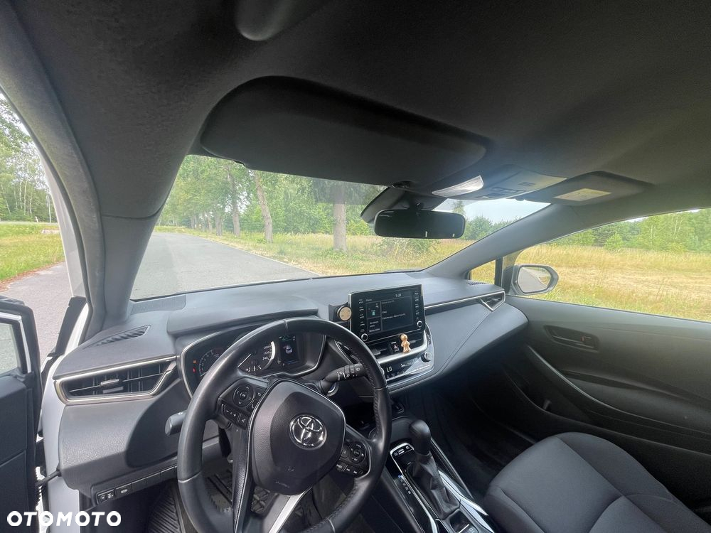 Toyota Corolla 1.8 Hybrid Comfort - 9