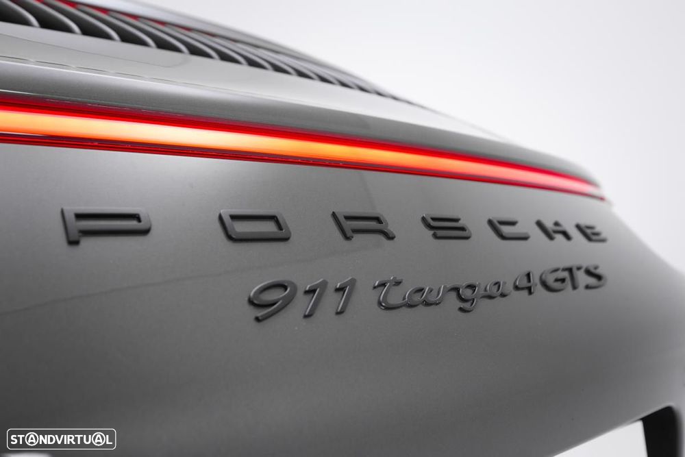 Porsche 911 (991) - 14