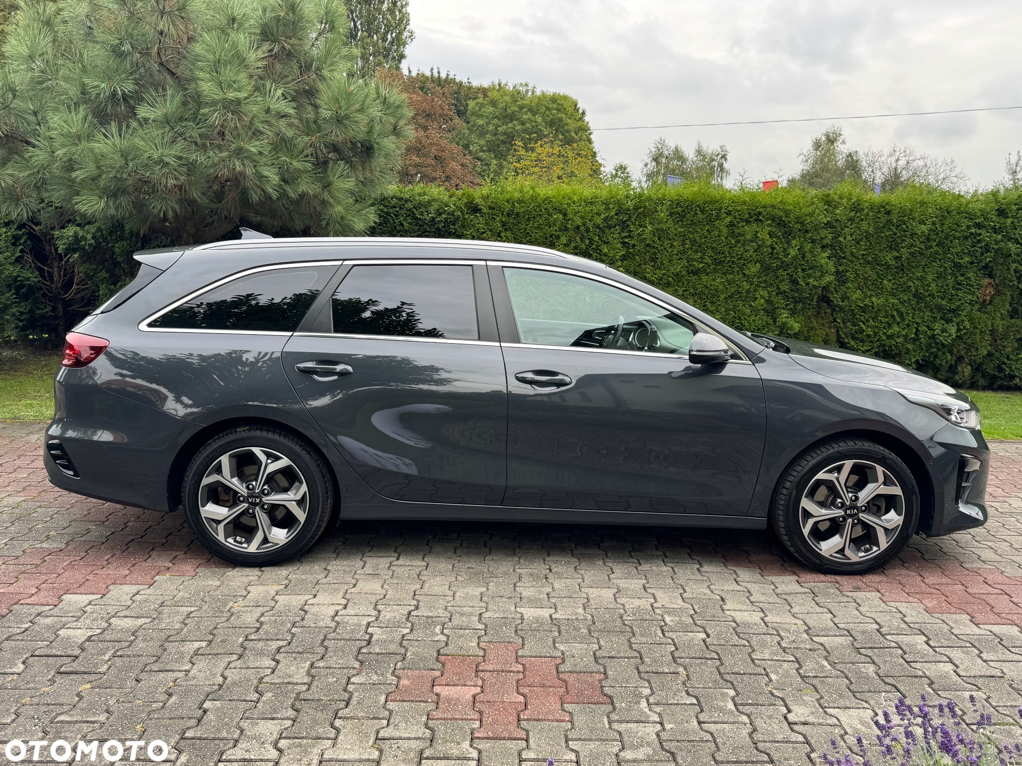 Kia Ceed SW 1.4 T-GDI OPF Platinum Edition - 6