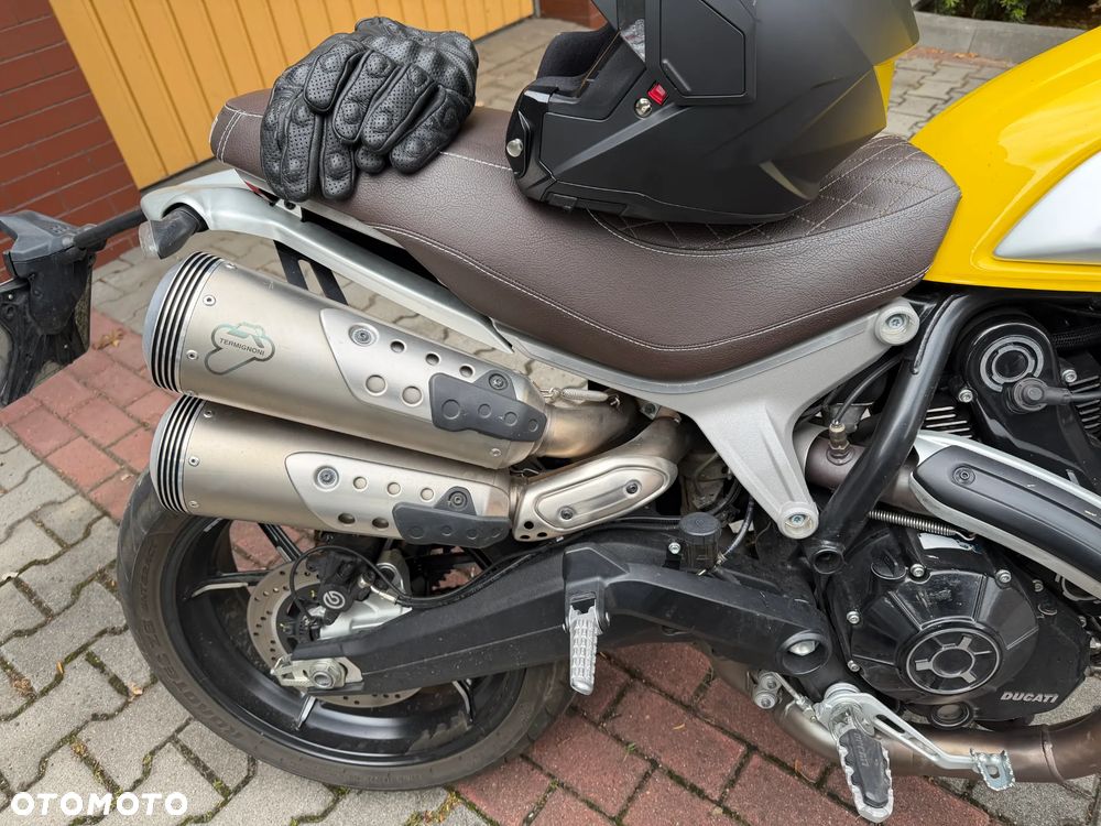 Ducati Scrambler - 10
