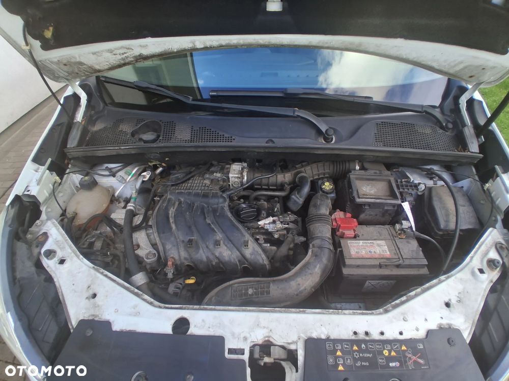 Dacia Lodgy 1.6 SCe Laureate S&S - 31