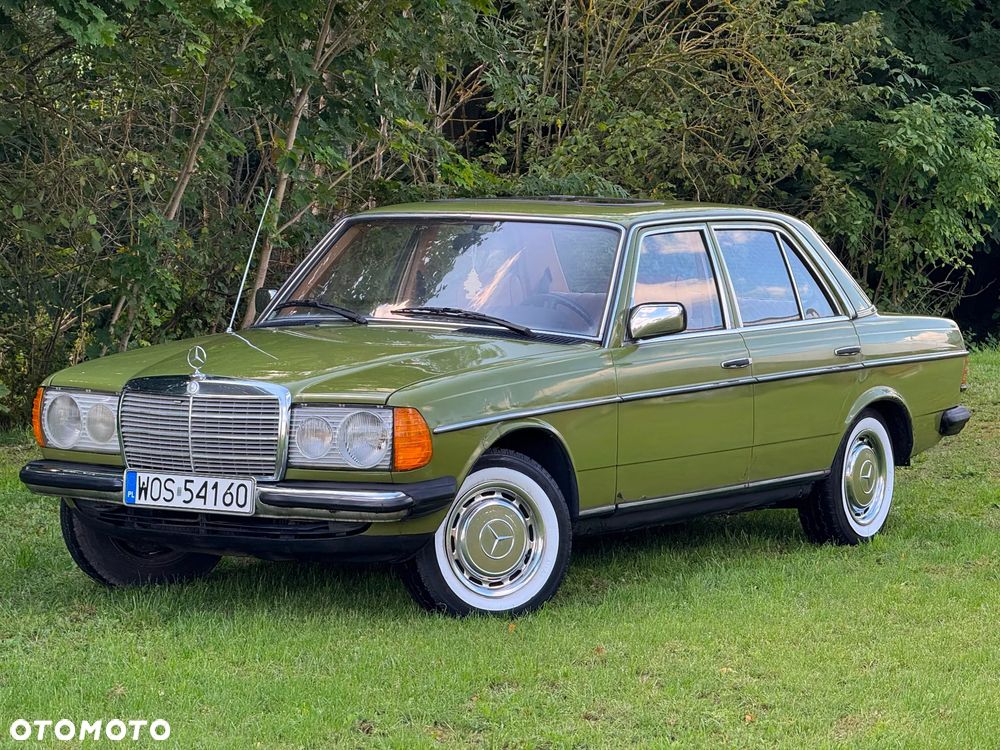 Mercedes-Benz W123 - 2
