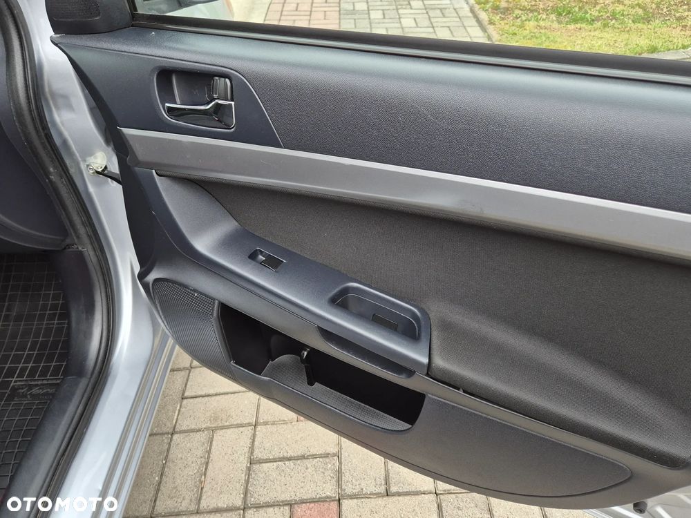 Mitsubishi Lancer 1.6 ClearTec - 13