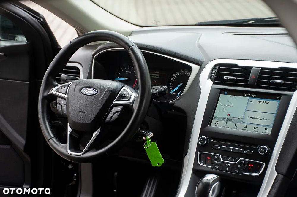 Ford Mondeo 2.0 TDCi STart-Stopp PowerShift-Aut Titanium - 5