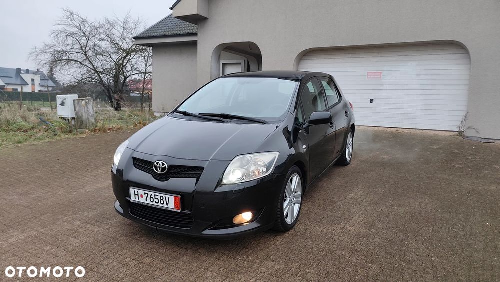 Toyota Auris 2.2 D-4D D-CAT - 14