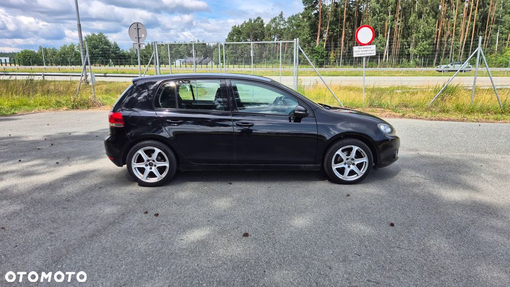 Volkswagen Golf 2009 photo 4