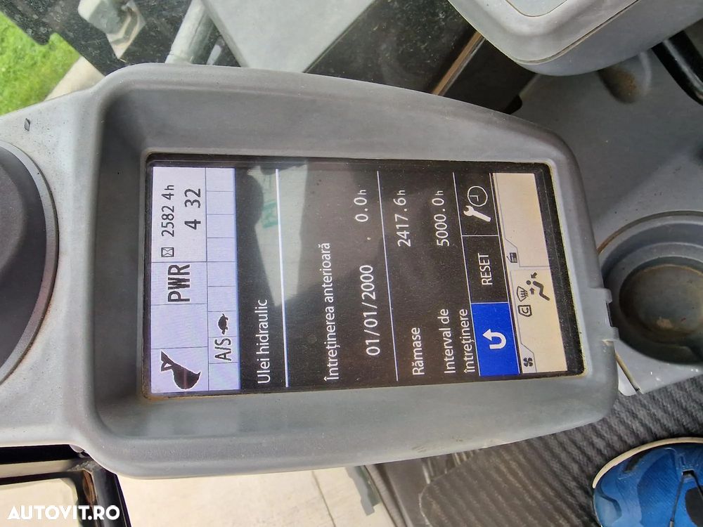 Hitachi ZX85-6, 2022, 2.582h, Masa Operationala 8,65t, CUPLA RAPIDA HIDRAULICA+3 CUPE NOI, SENILE NOI, Inst picon, camera spate, ad sapare 5m, ridica 4,5t, LAMA NIVELARE, Sistem antifurt, 58CP, Leasing 4 ani cu rata lunara 1300Eur/6500 lei,PROMOTIE 58.900eur - 37