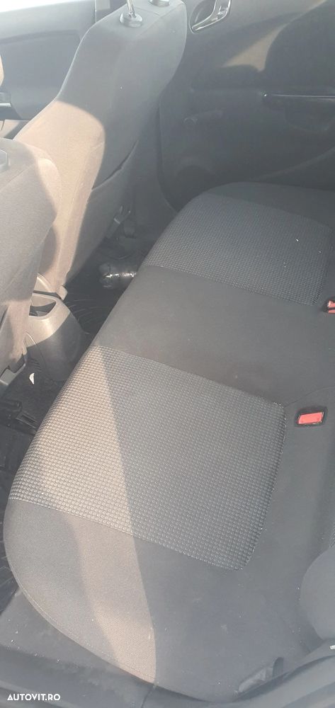 Opel Corsa 1.3 CDTI Essentia - 6