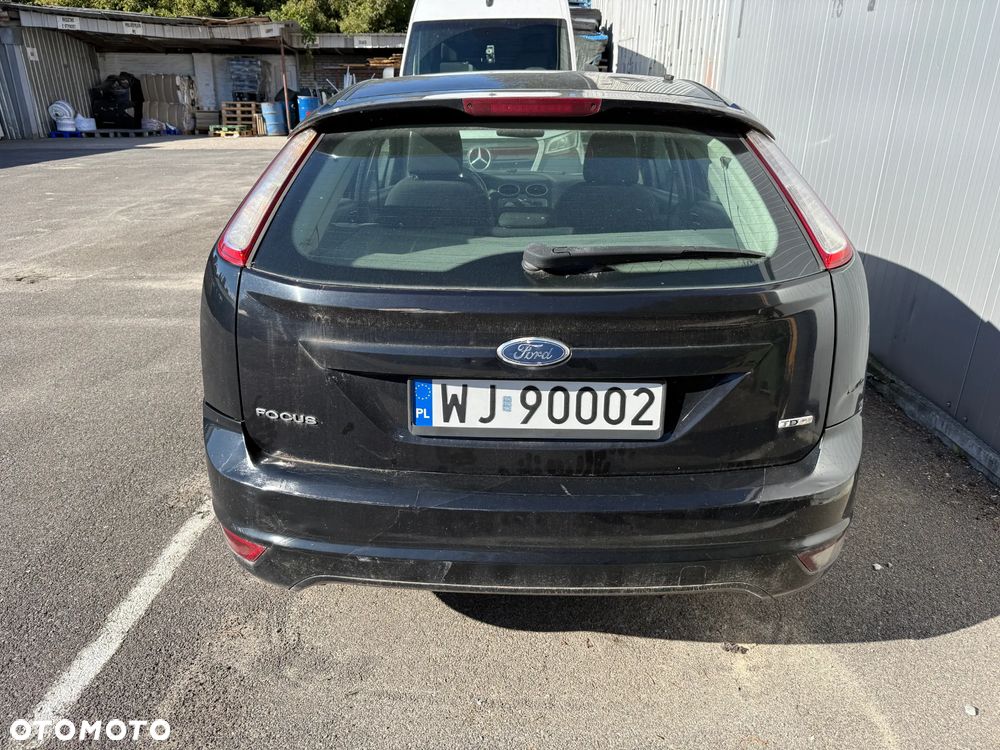 Ford Focus 1.8 TDCi Ambiente - 5