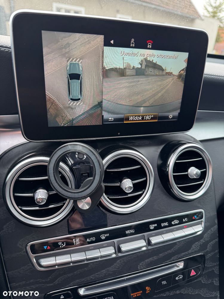 Mercedes-Benz GLC 250 d 4Matic 9G-TRONIC AMG Line - 19