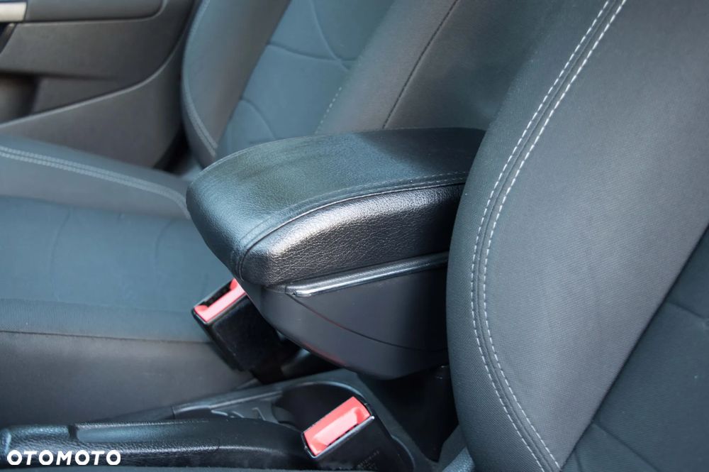 Ford Fiesta 1.25 SYNC Edition - 26