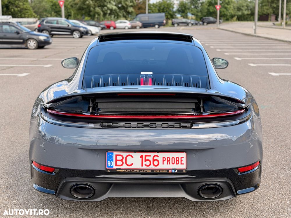 Porsche 911 Carrera S PDK - 4