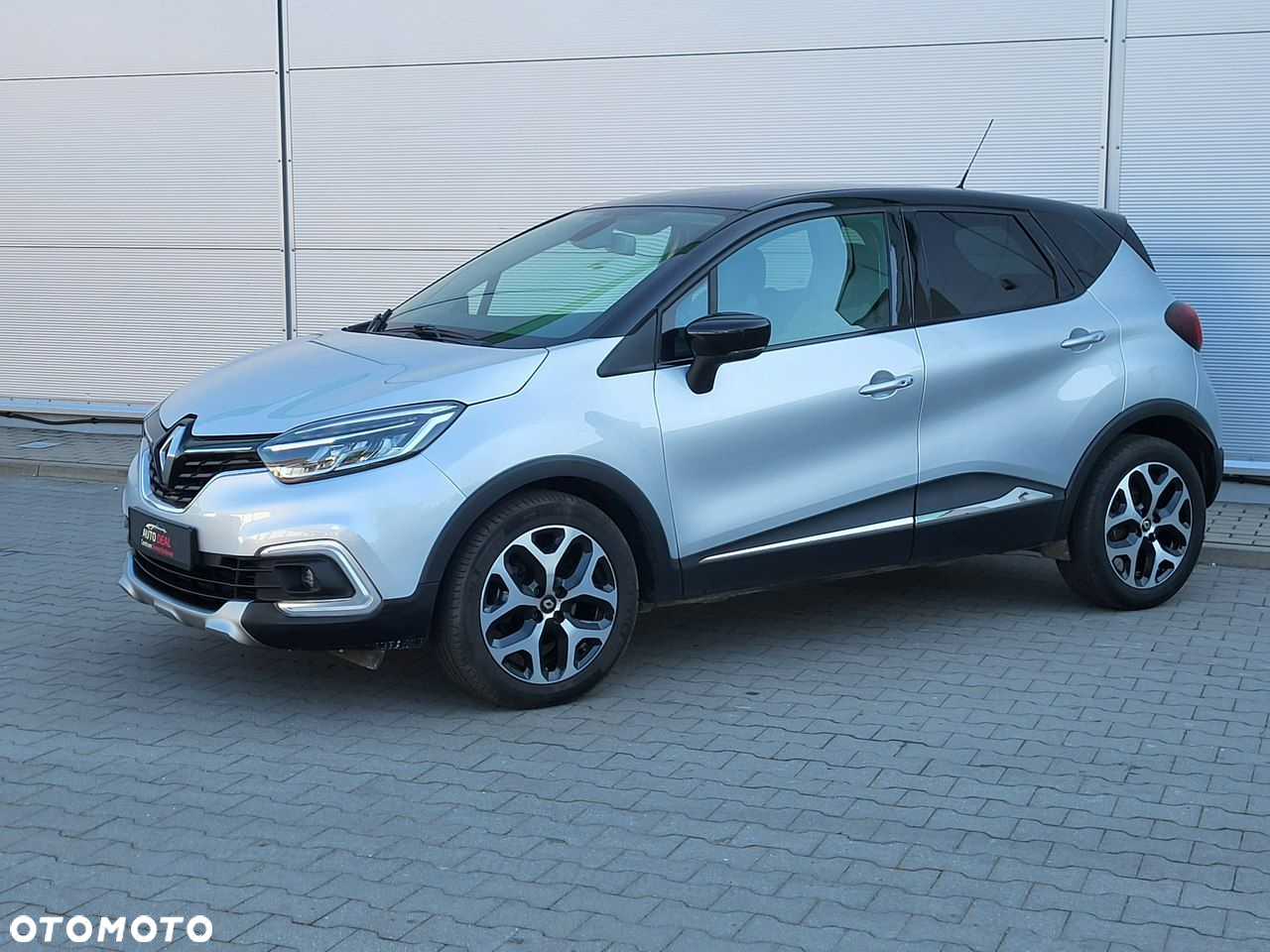 Renault Captur - 9