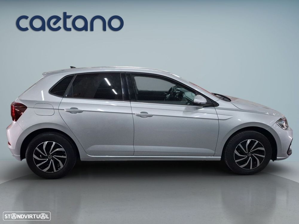 VW Polo 1.0 TSI Urban DSG - 9