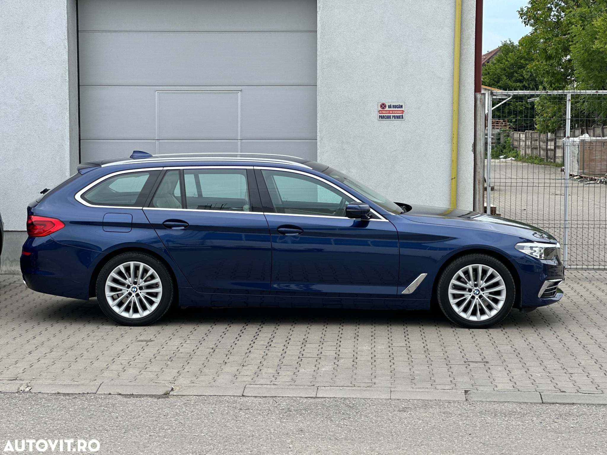 BMW Seria 5 520d xDrive Touring Aut. Luxury Line - 25