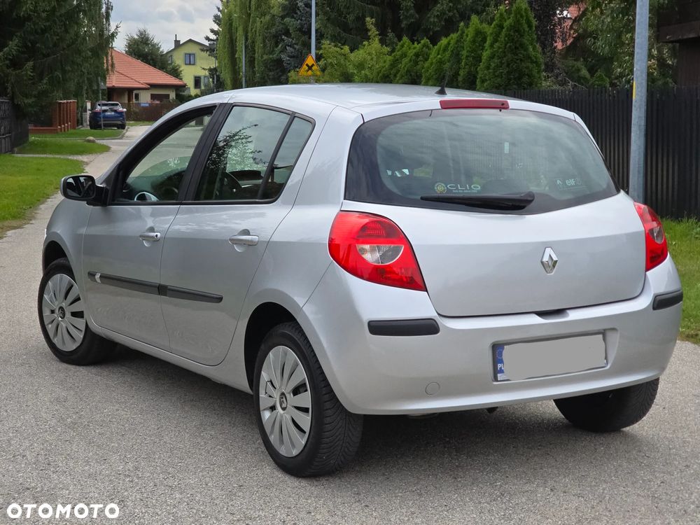 Renault Clio - 4