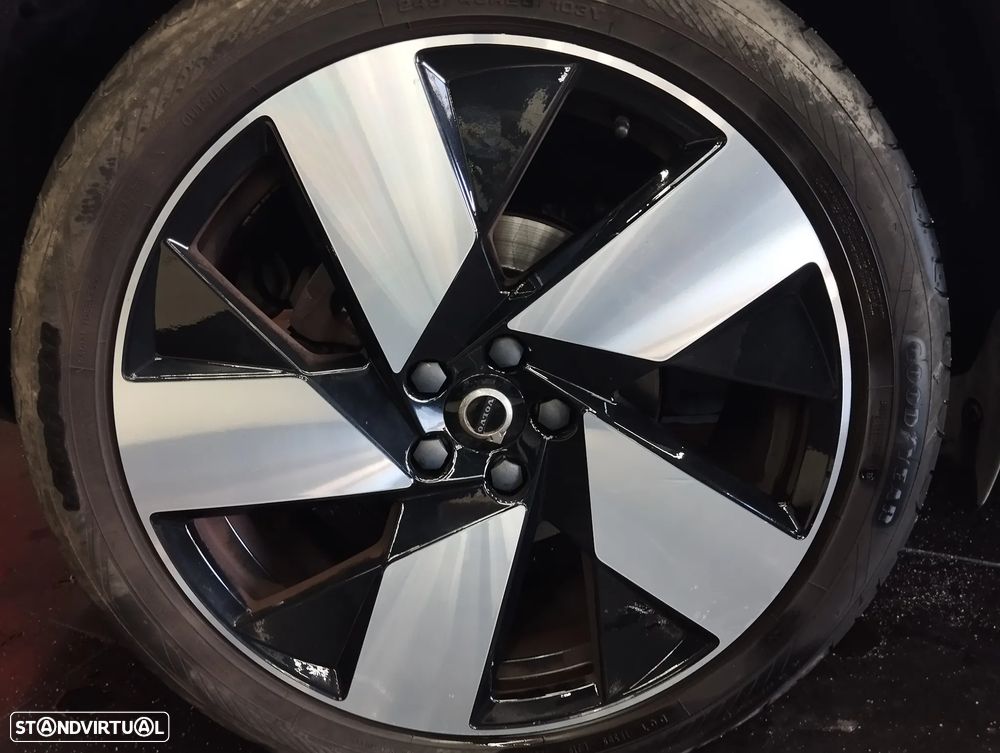 Volvo XC 40 1.5 T5 PHEV Plus Dark - 10