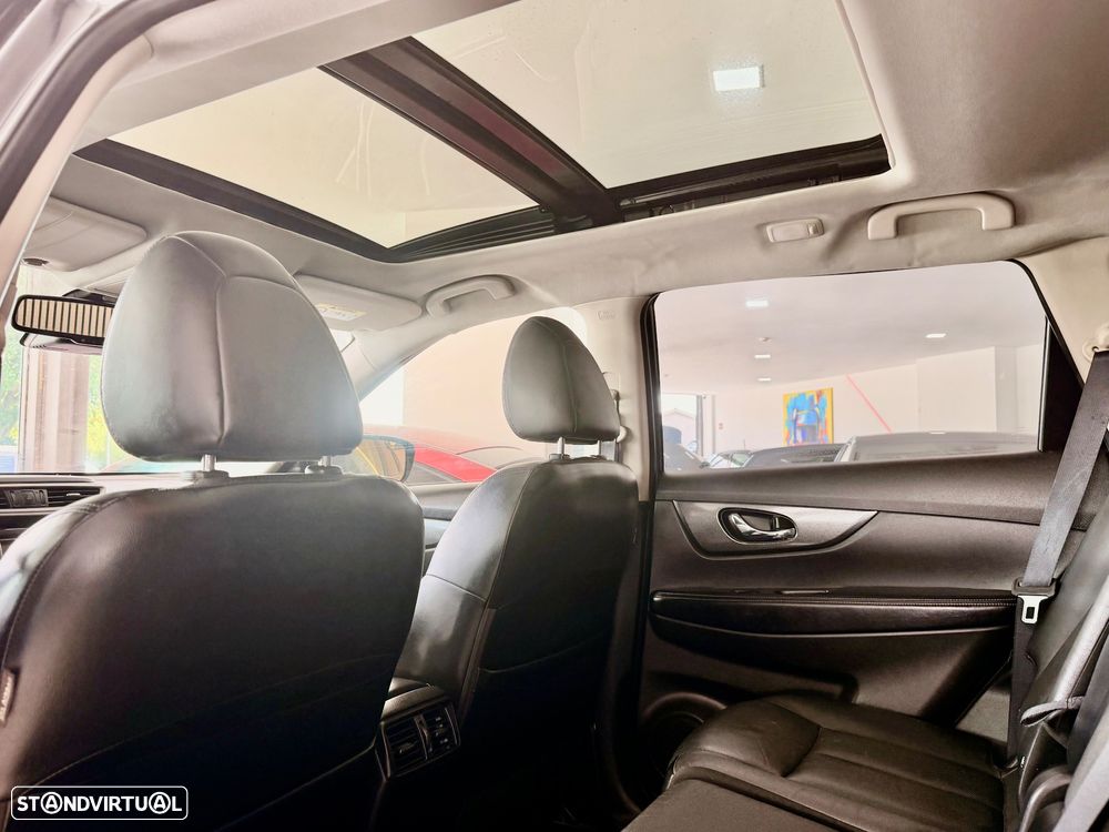Nissan X-Trail 1.6 dCi N-Connecta Xtronic - 14
