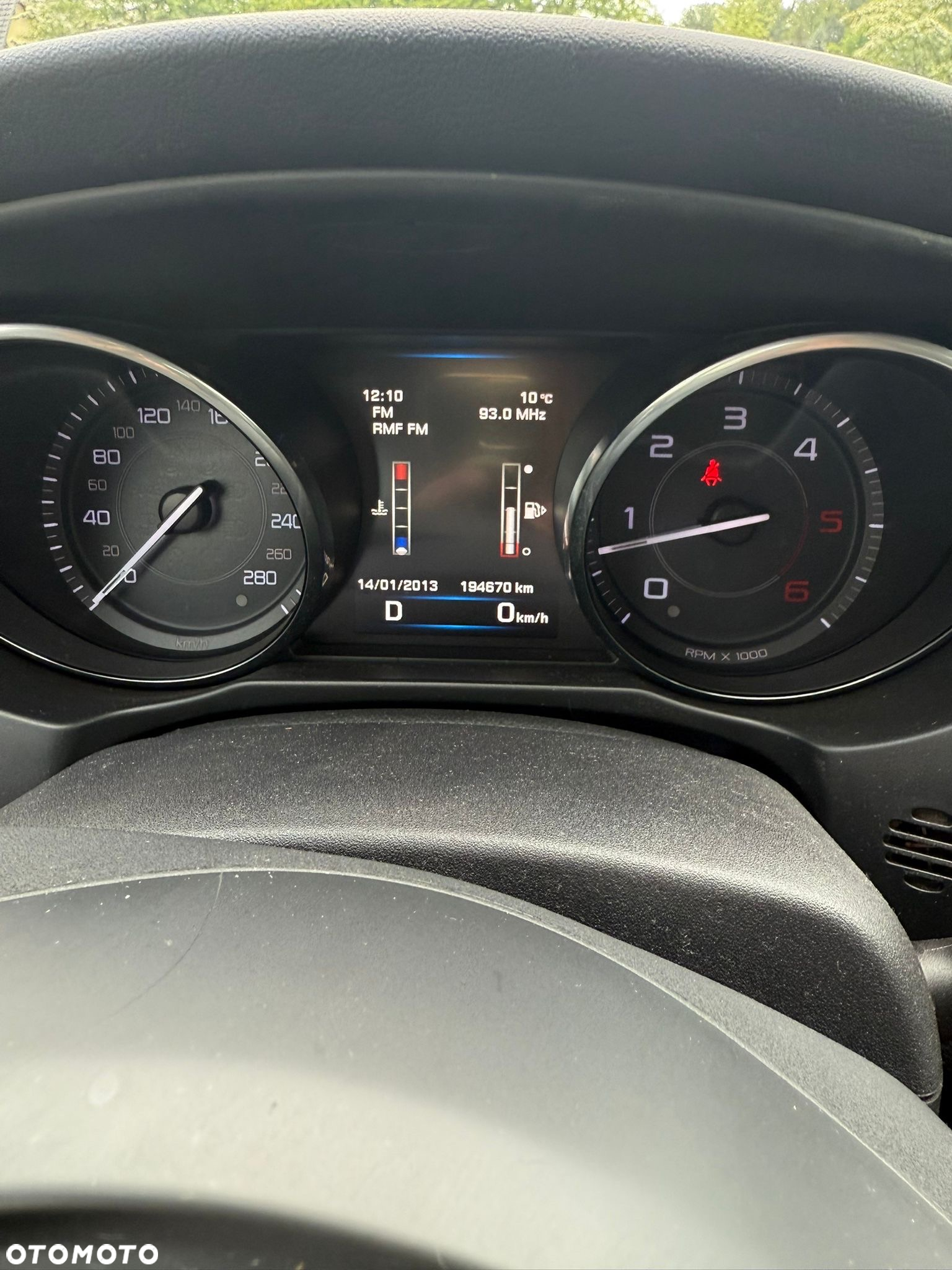 Jaguar XE 2.0 D Prestige - 13