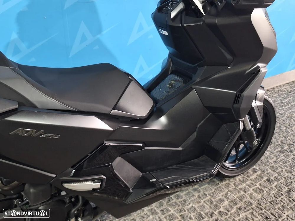 Honda ADV 350 - 4